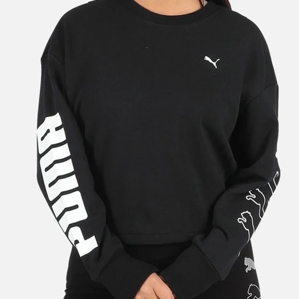🍀Puma Women's Black Sweatshirt